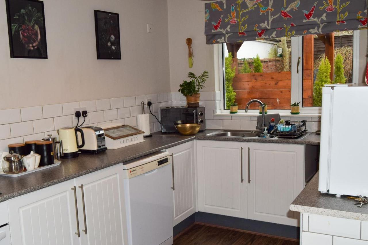 Beval Cottage Abergavenny Bagian luar foto